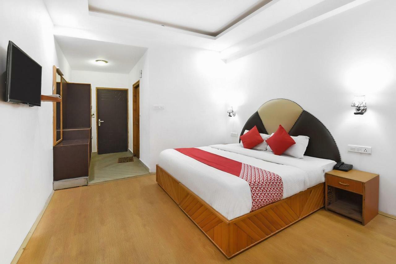 Oyo 23533 Mount View Hotel Kullu Ngoại thất bức ảnh